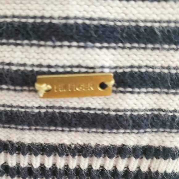 Tommy Hilfiger Cotton Nautical Striped Summer pullover Vneck size S ( 8… - Picture 14 of 16